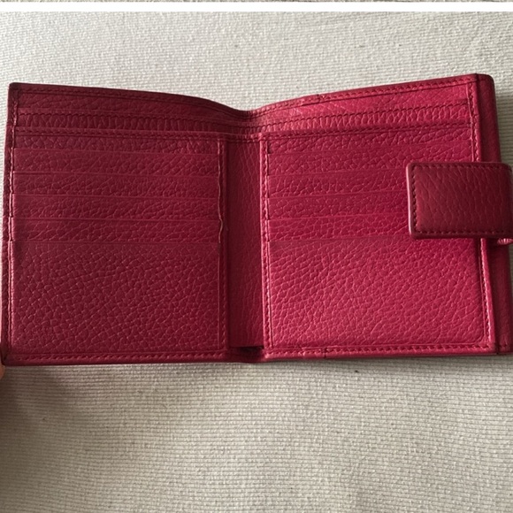 GUCCI PINK COMPACT WALLET - Picture 3 of 11